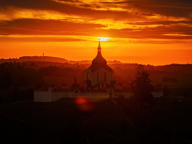 2026-10-07 - 07.27.02 - DJI_00468-HDR - Žďár nad Sázavou - Zelená Hora.jpg